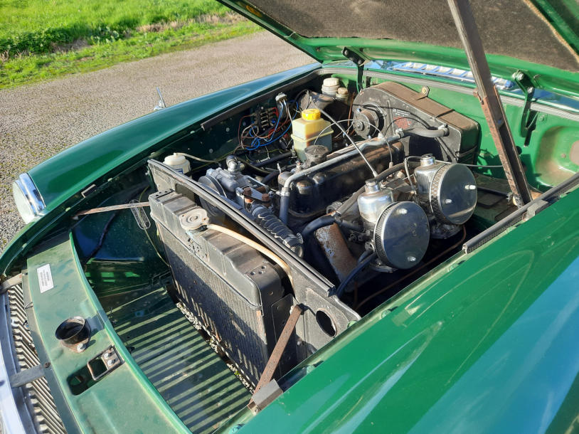 MG repairs. Chris Leverett Classics Cars for Sale